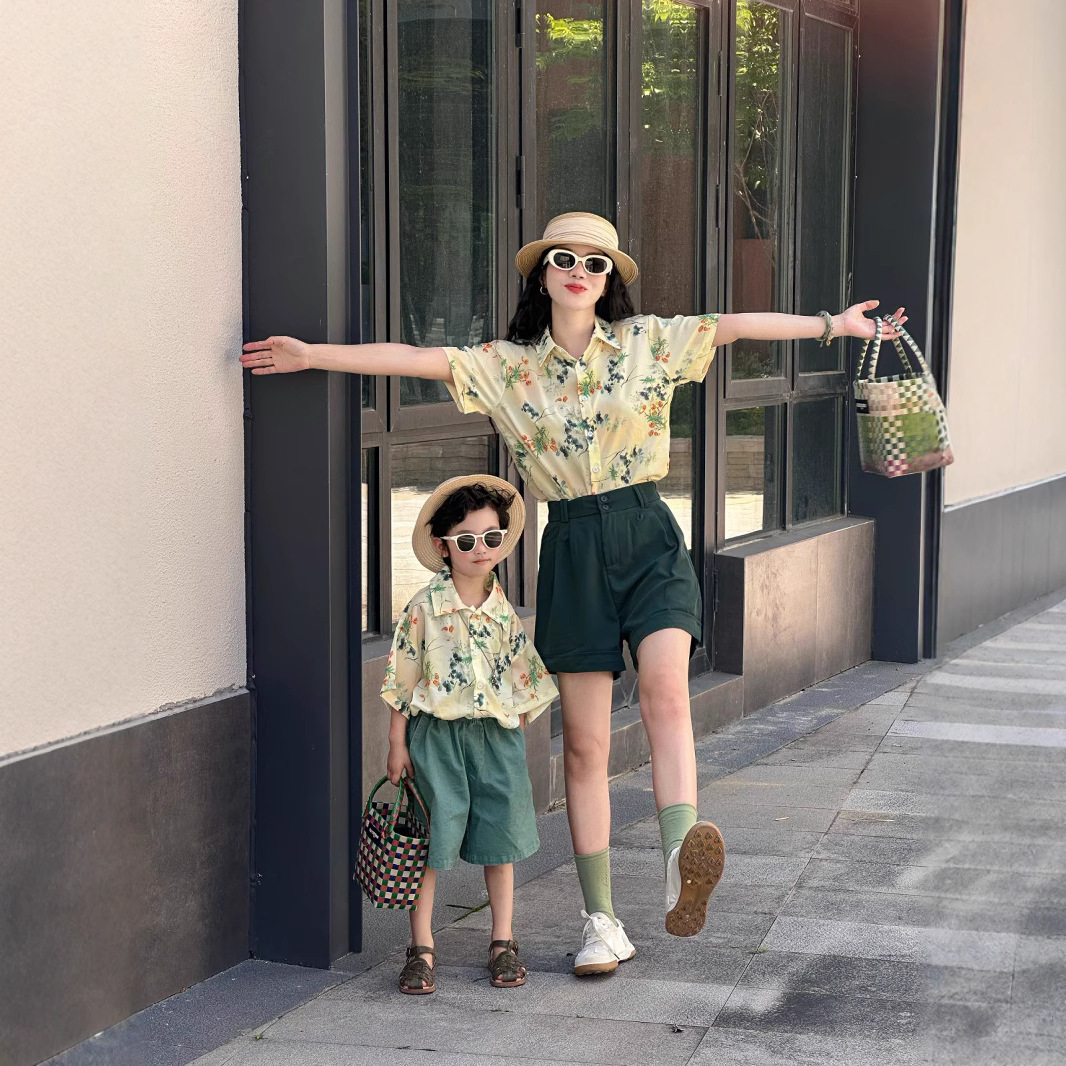 Familienurlaub, Mutter, Vater  – Plant Parent Shirt Bewertung und Preis